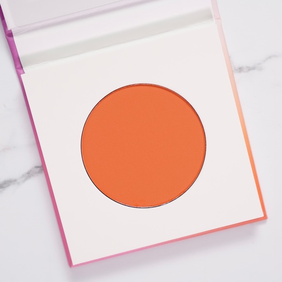 JACLYN COSMETICS Heat Pop Matte Powder Blush (100% New & Authentic) - Picture 3 of 3